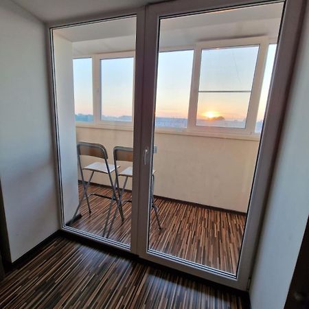 Apartment On Republic Square Ust-Kamenogorsk Luaran gambar