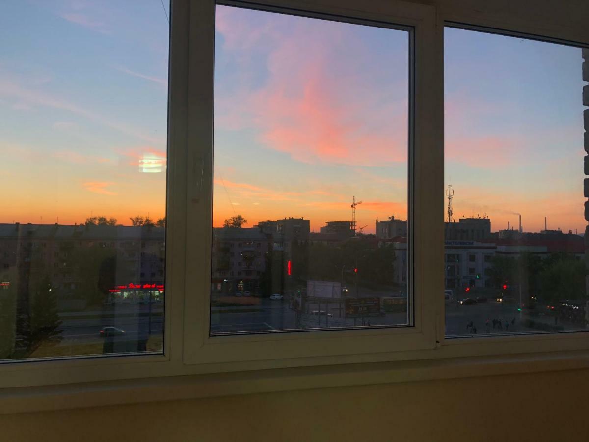 Apartment On Republic Square Ust-Kamenogorsk Luaran gambar