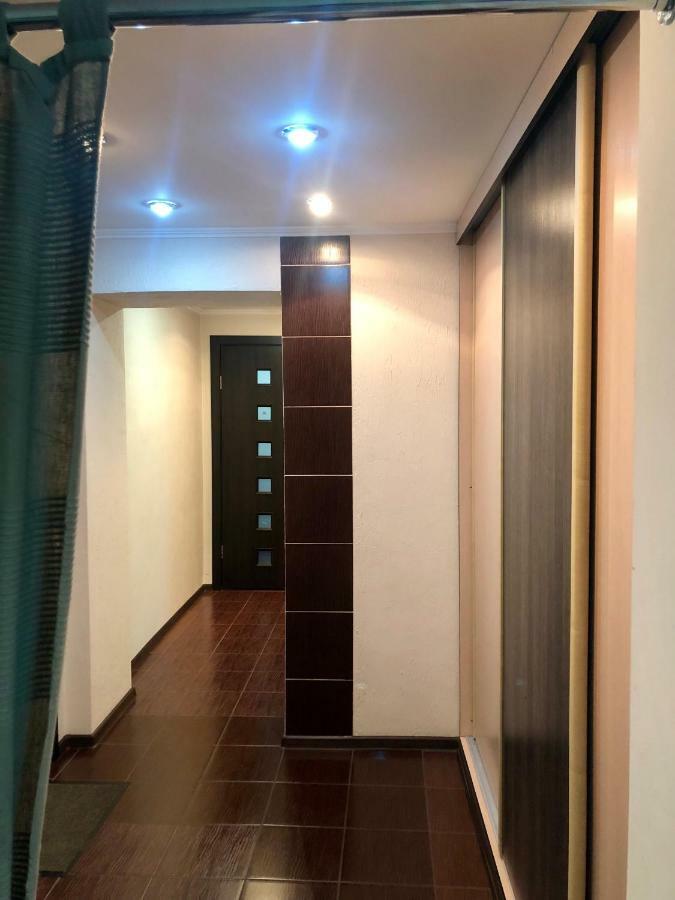 Apartment On Republic Square Ust-Kamenogorsk Luaran gambar